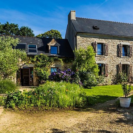 Bed And Breakfast La Fontaine Blanche Melgven Exteriör bild