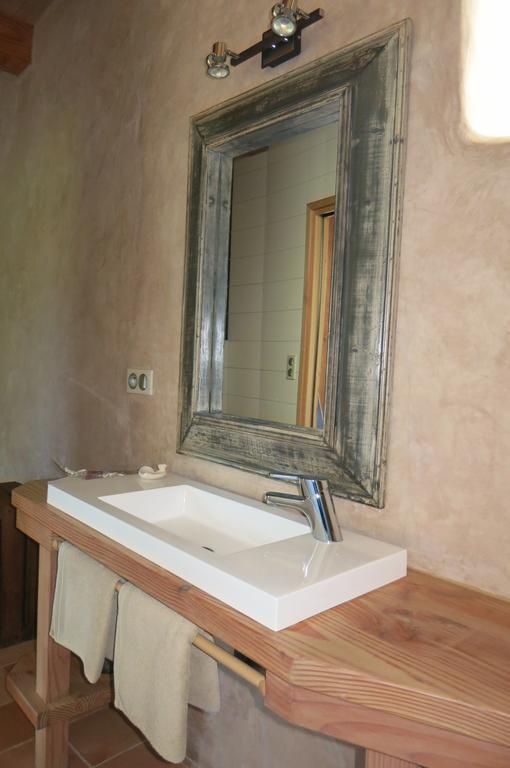 Bed And Breakfast La Fontaine Blanche Melgven Rum bild