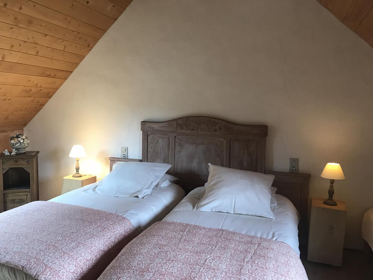 Bed And Breakfast La Fontaine Blanche Melgven Exteriör bild